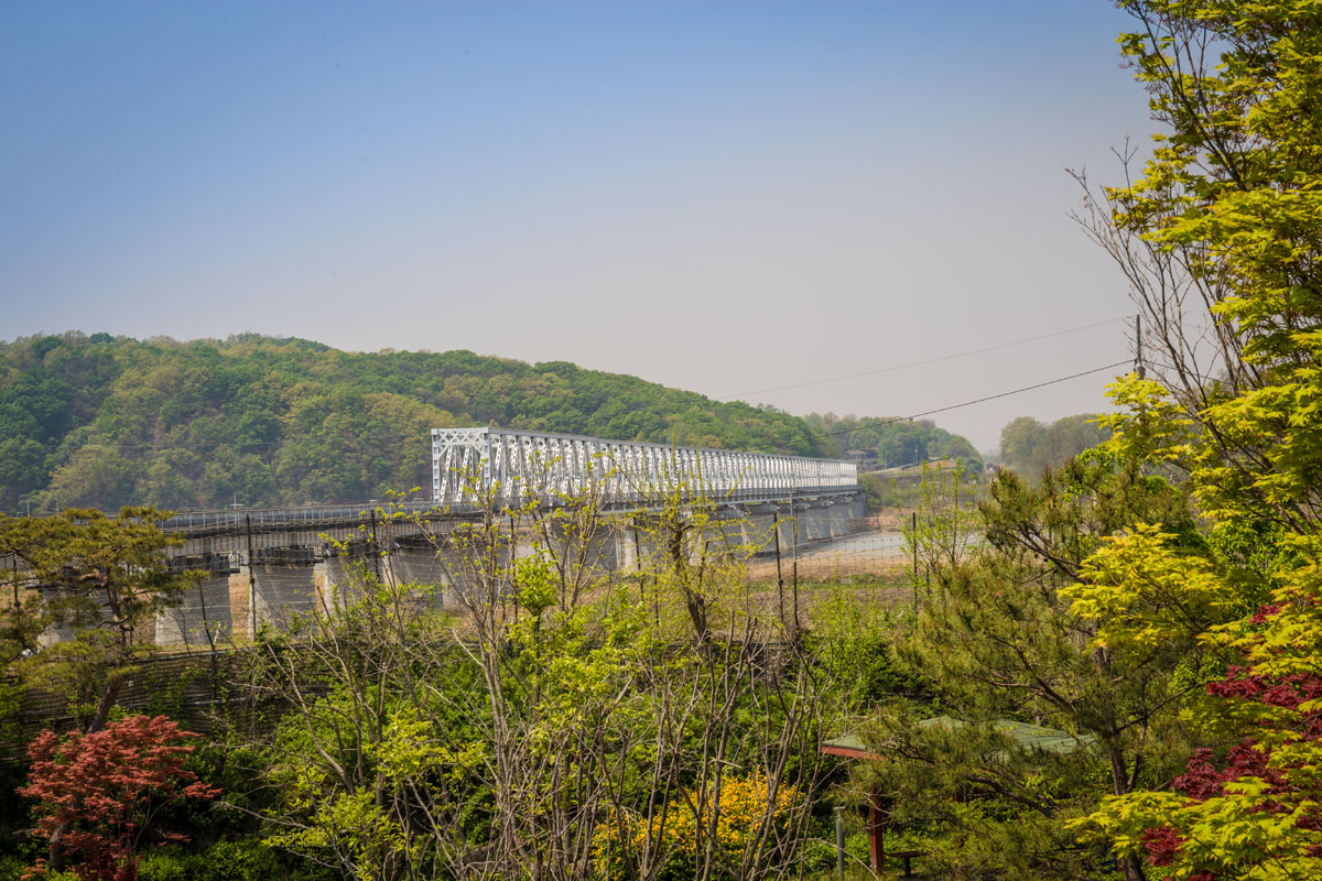unification-bridge-korea.jpg